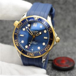 2813 42MM Automatic Outdoor Mens Watches Watch Yellow Gold Case Blue Dial With Blue Rubber Band Rotatable Bezel and Transparent Ca274N