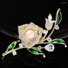 Brooches Camellia Flower Imitation Shell Pearl Brooch Fashion Lady Style Pin Enamel Corsage Clothing Accessories Women