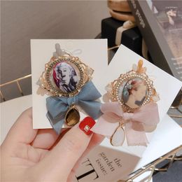 Brooches Korean Fashion Bowknot For Women Fabric Crystal Lapel Pins Retro Sweater Cardigan Corsage Badge Jewellery Accessories