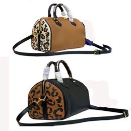 Shoulder Pillow Bag 30 Handbag Purse Travel Tote Crossbody Bags Genuine Leather Embossed Leopard Handle Totes Outdoor Sport Design253m