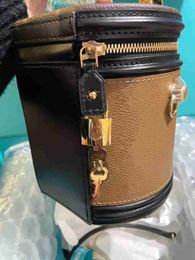 Bucket Designers Handbags bag L0g0 Women Designer Handbag Leather Fashion Top-Quality round Cosmetic Case lady purse 21ss good