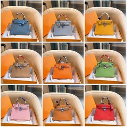 2021 luxurys designers leather clutch bag new women original fashion handbags 30cm gold silver buckle bags leather shoulder bags284c