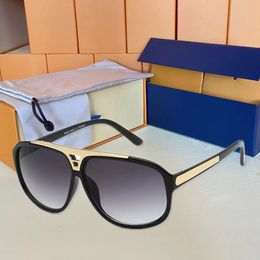 Modische runde Sonnenbrille, Brillen, Sonnenbrille, Designer-Designer, schwarzer Metallrahmen, dunkle 50-mm-Glaslinsen für Herren und Damen, bessere braune Hüllen