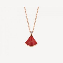 WomensJewelry Shell pendant necklace gem pendants necklace diamond gold Sweat-proof and colorfast ladies fashion charm