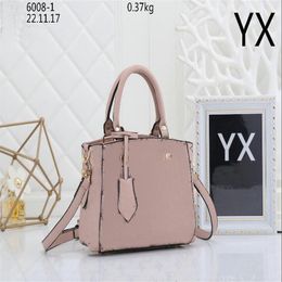 High quality leather shoulder crossbody bag with letter chest oblique casual handbags purses flap cross body women fashion sliver 2095