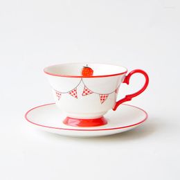 Cups Saucers Cute Hand-painted Strawberry Coffee Cup And Saucer Set Afternoon Tea Ceramic Milk Flower Girl