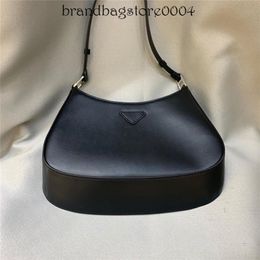 Half Moon armpit Totes bag 2021 fashion hobo shiny leather flap one-shoulder crescent baguette bags light luxury wild retro handba328d