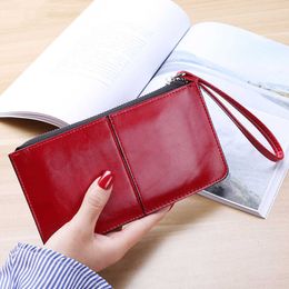 Wallets Vintage Women Oil wax Leather Zipper Clutch Wallet Female Purse Ladies Multi-function Simple Coin Purse L221101