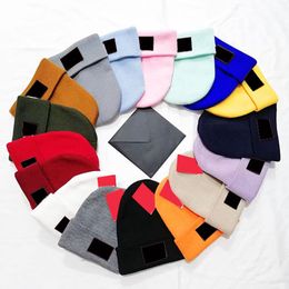 10pcs Spring & Fall Winter man Christmas Hats For woman sport Fashion Beanies Skullies Chapeu Caps Cotton Gorros Wool warm hat Knitted cap Candy Silver knit hat 17color