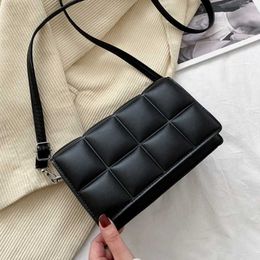 Wallets Women's Bag Autumn Winter New 2022 Female Literary Single-Shoulder Minority Design Cross-Body Trend Bolsos L221101