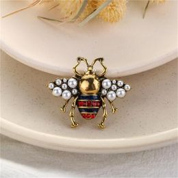 New Style Rhinestone Bee Brooch Pins Pearl Flying Insect Brooches Women Men Corsage Fashion Jewelry Clothes Hat Accessories