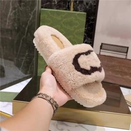 Women Fur Slippers boots Slide Sandal Slipper Mullers Wool Designer Thick Bottom Light Brown Merino Fashion Apartment Flat Muller Heel Winter Sexy Size 35-41