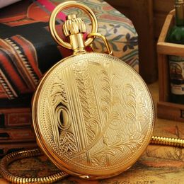 Pocket Watches Golden Mechanical Watch Flower Pattern Copper Shell Automatic Winding Pendant Clock Black Roman Numeral Gift