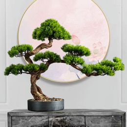 Decorative Figurines Living Room Solid Wood Simulation Guest Welcome Pine El Desktop Porch Green Plants Fake Bonsai Interior Decoration