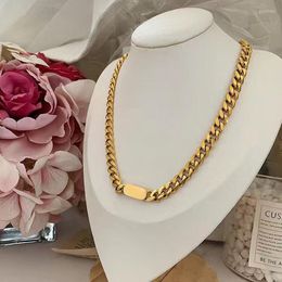 Choker Fashion Cuban Flat Stainless Steel Gold Thick Necklace Ladies INS Cold Wind Personality Geometric Short Collarbone Chain Jewellery