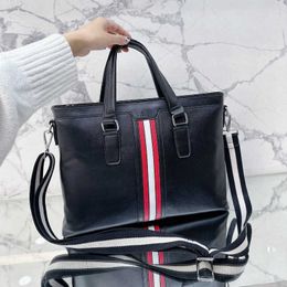 blly Briefcases Totes handbag Briefcase Designer Bag men Women business handBag Luxurys Handbag Leather Design laptop bags 221029