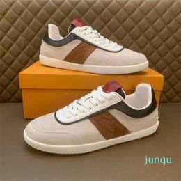 Luxury Design Tabs Sneakers Shoes Men Logo-embossing Side Stripes Runner Sports Top Luxurious Party Wedding