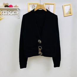 1112 2022 Autumn Womens Sweater Long Sleeve Cardigan Black White V Neck Fashion Striped Clothes XUE