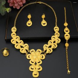 Necklace Earrings Set Dubai Gold Colour Jewellery For Women Flower Pendant And 4PCS African Weddings Party Bride Gifts