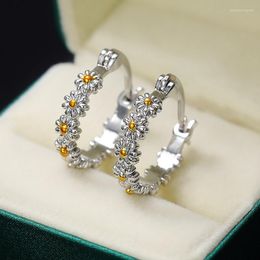 Hoop Earrings Style Fashion Simple Daisy Two-tone Ladies Exquisite Holiday Gift Jewellery