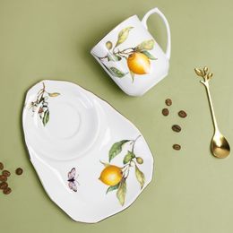 Cups Saucers 250ml French Retro Coffee Mug With Spoon Set Gold Edge Saucer Cute Fruit Print Teacup Afternoon Tea Home Restaurant Cafe