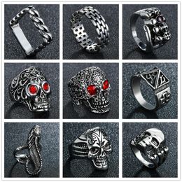 Band Rings Vintage Link Chain Fist Evil Skl Gothic Men Ring Retro Hiphop Punk Male For Women Party Steampunk Jewellery Anillo Hombre D Smtkv