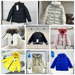 Designer Inverno Down Coat Boys Garotas Downs Jackets Botão de bebê Zipper letra Parkas de 3 a 12 anos de moda de moda Designer casacos de lã Snowsuit quente