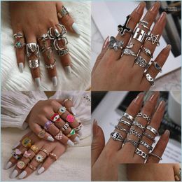 Cluster Rings Cluster Rings 2022 Vintage Cool Spider Knuckle Set For Women Boho Cross Midi Joint Finger Ring Goth Alt Carved Flowers Dhsn6