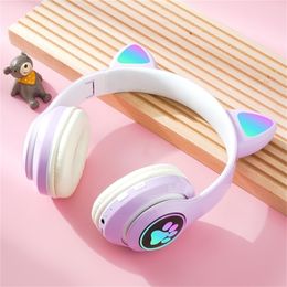 Cell Phone Earphones Glowing Light Cute Cat Bluetooth Kid Headphone with Mic Can Close LED Girls Music Bass Helmet Phone Tablet Wireless Headset Gift 221103