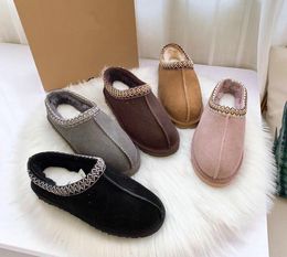 Womens Mini Platform Boots Slippers Fur Slides Classic Ultra Slip-on Les Petites Suede Wool Blend Comfort Winter Designer Snow Booties DF-49