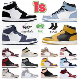 2023 High Quality Discount Jumpman 1 Basketball Shoes 1s Mens Womens Sneakers University Blue Hyper Royal Dark Mocha Chicago Midnight Nav og designer shoes