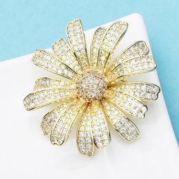 Brooches Wuli&baby Luxury Daisy Flower Women Cubic Zircon Weddings Office Brooch Pins Gifts