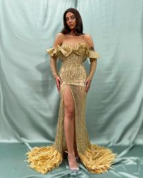 Gold Feathers Prom Dresses Off Shoulder Mermaid Party Dresses Side Split See Through Custom Made Evening Dress