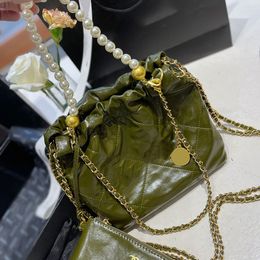 22F/W Womens Calfskin 22 Shopping Quilted Bags Green Black Purse Pearl Chain Underarm Gold metal Hardware Matelasse Chain Crossbody Shoulder Handbags Sacoche 25CM