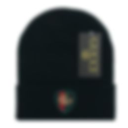 Cappelli da design di moda uomo beanie inverno unisex cappello a maglia cotone con cappellino da cranio sportivo classico berretti da esterno casual