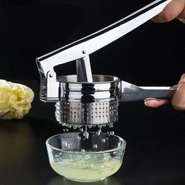 High Quality Stainless Steel Squeezer Vegetable Stuffing Dehydrator Potato Masher Ricer Fruit Press Juicer Kitchen Supplies