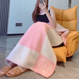 Pink Yellow H Blanket Chrismas Gift Have Tag And Dust Bag TOP VERY Thick Home Sofa Good Quailty TOP Selling 135*95cm Wool