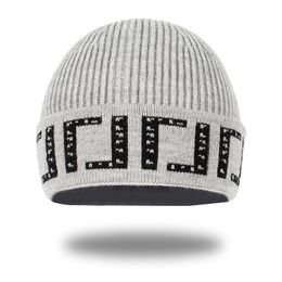 New Knitted Hat Men's Outdoor Keep Warm Beanie Hats Women's Letter Jacquard Wool Sleeve Cap Autumn and Winter Korean Style