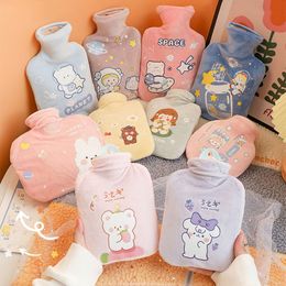 2022 new fashion Ins Bear Astronaut Hot Water Bottle Plush Duck Spaceman Reusable School Hand Foot Belly Explosion-proof Warmer Bag top quality