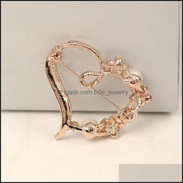 Pins Brooches Wholesale Women Gorgeous Heart Shape Shiny Rhinestone Brooch Pin M23 Drop Delivery 2022 Jewellery Dhfbr