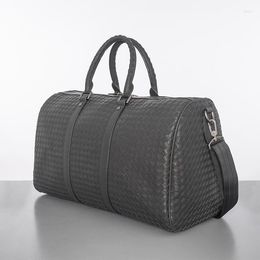 Duffel Bags Men Luxury Weave Genuine Leather Travel Large Capacity Portable Male Shoulder Bag Brand Real Vintage Duffle