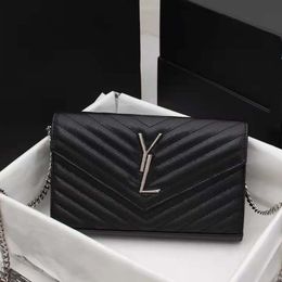 Tasarımcı çantaları Eyer Çanta Kadın Omuz çantası marmont çanta Messenger Tote Moda Metalik Çanta Klasik Crossbody Debriyaj Pretty