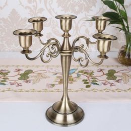 Candle Holders European Metal Antique Retro Candlestick 3Heads/5Heads Candelabra For Wedding Props Dinning Table El Decor