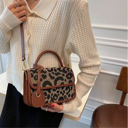 Evening Bag 's Crossbody Bag Canvas Handbag Girl Shopper Purse Autumn and Winter Fashion Casual Leopard Print Tassel Shoulder L221105