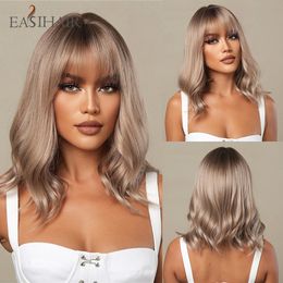 Ash Blonde Short Wavy Syhthetic Wigs with Bangs Rose Golden Medium Length Wigs for Women Daily Cosplay Heat Resistantfactory direct