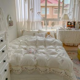 Bedding Sets Princess Retro Style 60 Long-Staple Embroidered Four-Piece Set Bare Sleeping Cotton Quilt Cover Bed Sheet