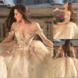 Beautiful Ball Gown Wedding Dresses V-Neck Off the Shoulder Sleeveless Backless Flowers Applicant Net Stain Layered Custom Made Vestidos De Novia