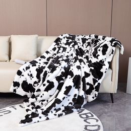 Adorable milk pattern blanket soft and comfortable children's blanket warm lovely bedding