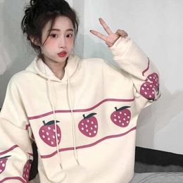 Women's Hoodies 2022 Sweet Cute Autumn Ladies Thick Warm Strawberry Hooded Top Women's Korean Loose Fashion Pullover Sweatshirt