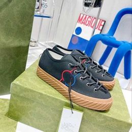 2022 Maxi Sneakers Shoes Men Black Maxi Rubber Pebbles Fashion Brands Casual Walking Shoe Outdoor Runner Trainers size 35-46 mkmjkk000003 asdasdawsadawsd